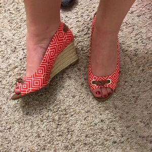 Cute red wedges size 6